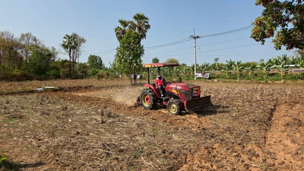 LINE_ALBUM_งานไถคนละครึ่ง_260311_1